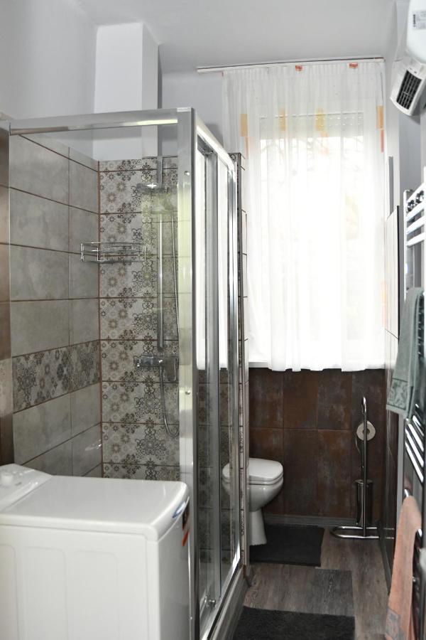 Habos Isler Apartman 16 Ζολνοκ Εξωτερικό φωτογραφία